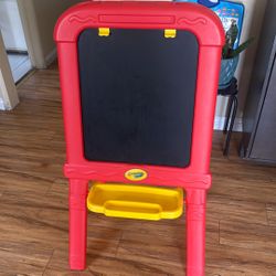 Crayola White/chalk Board 