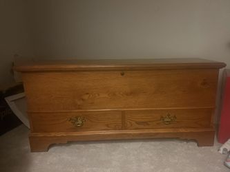 Cedar Lane Chest