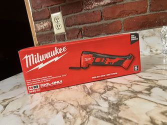 MILWAUKEE M18 Oscillating Multi Tool (Tool Only)