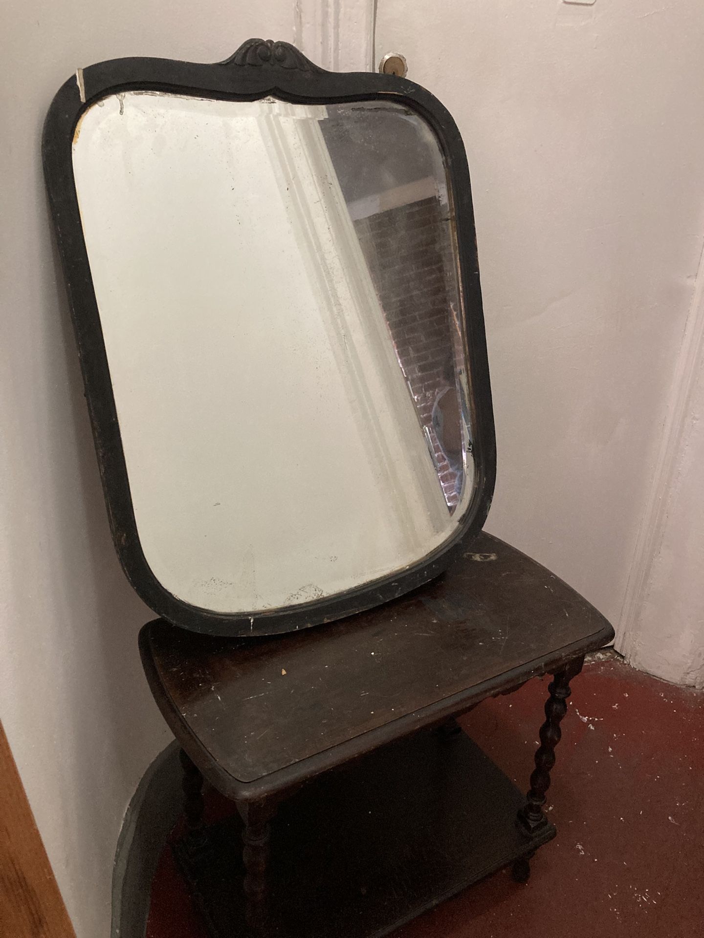 Mirror With Table