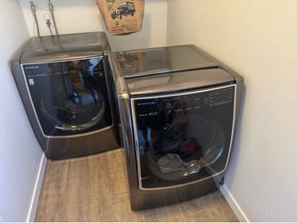 LG Signature Mega Capacity Washer + Dryer Set – Black Stainless – Excellent Condition