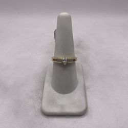 14kt Dual-Tone Gold Diamond Engagement Style Ring 