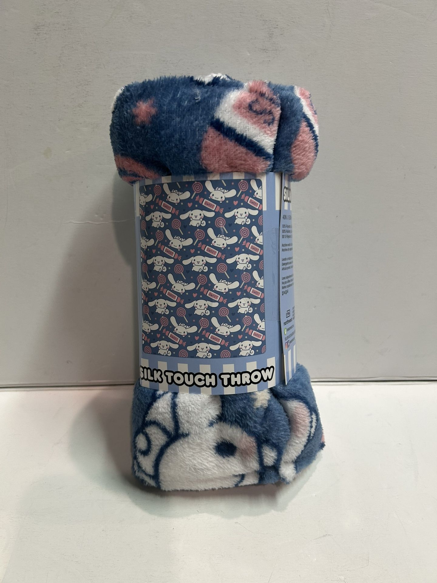 Sanrio Hello Kitty Cinnamoroll Silk Touch Blanket  40in x 50in