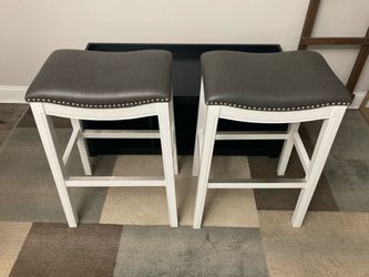 Luxury Bar Stools, Gray Leather/White Wood, 29x18x12 (Delivery Available)