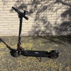 Hiboy KS4 Pro Electric Scooter – 19 MPH – Great Condition – Ready to Ride charger included