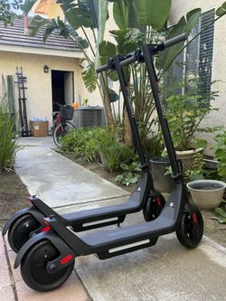 🔥 A10 Electric Scooter – A grade  Available 🔥 The photos show the actual item