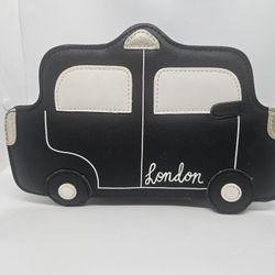 PAPERCHASE Love London Black Taxi Crossbody Purse Bag Faux Leather Zipper Small

Paperchase Love From London Taxi Crossbody Bag
Excellent Pre-owned co