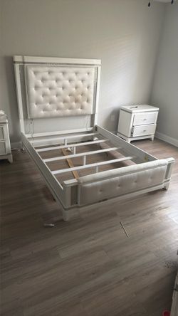 Full set dresser