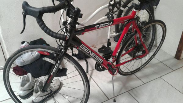 genesis gs 700 road bike