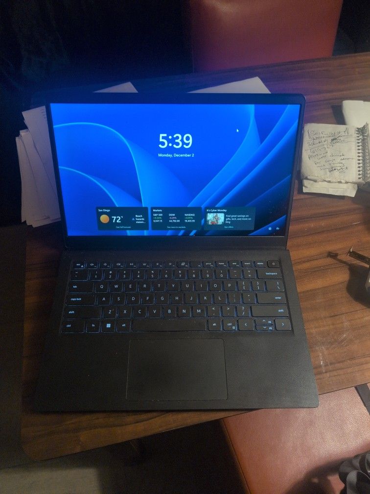 Dell Vostro 3420 14 Inch Windows 11(gaming) (excellent Cond) $100