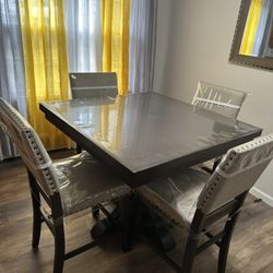 Dinning Table Set / Juego de Comedor 