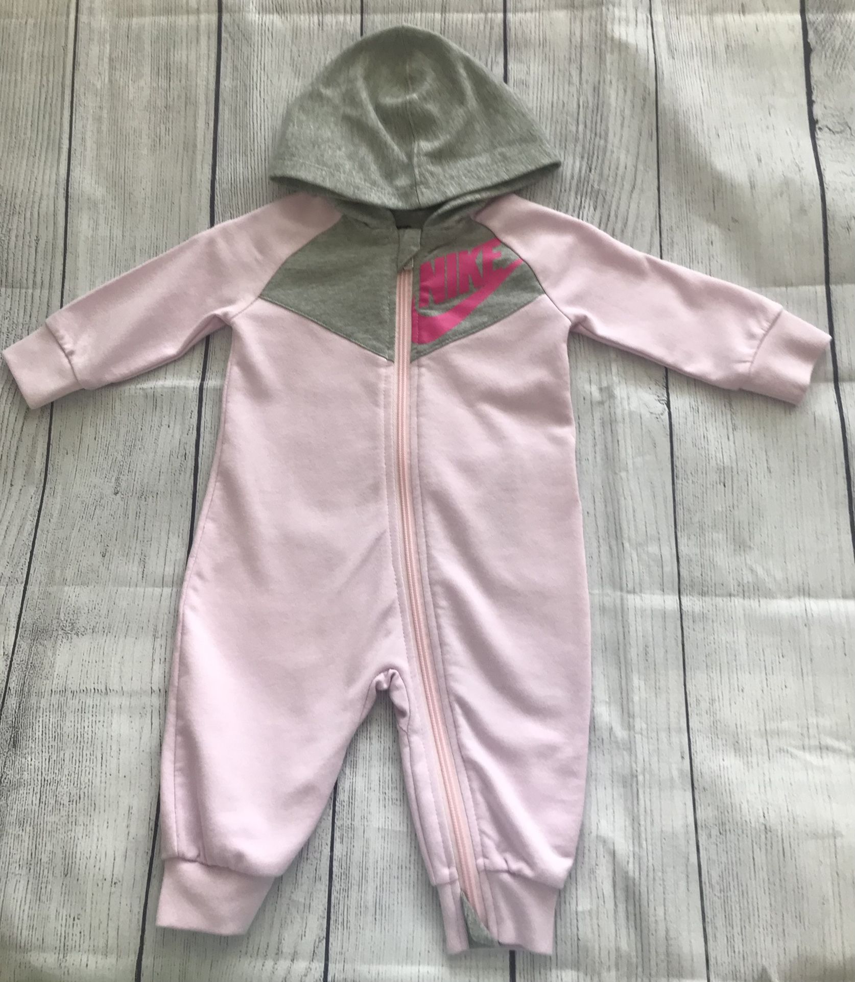 NIKE 1/pc Romper w/ Hoodie SZ6M