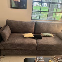 SLEEPER SOFA MINT CONDITIONS, Like New 