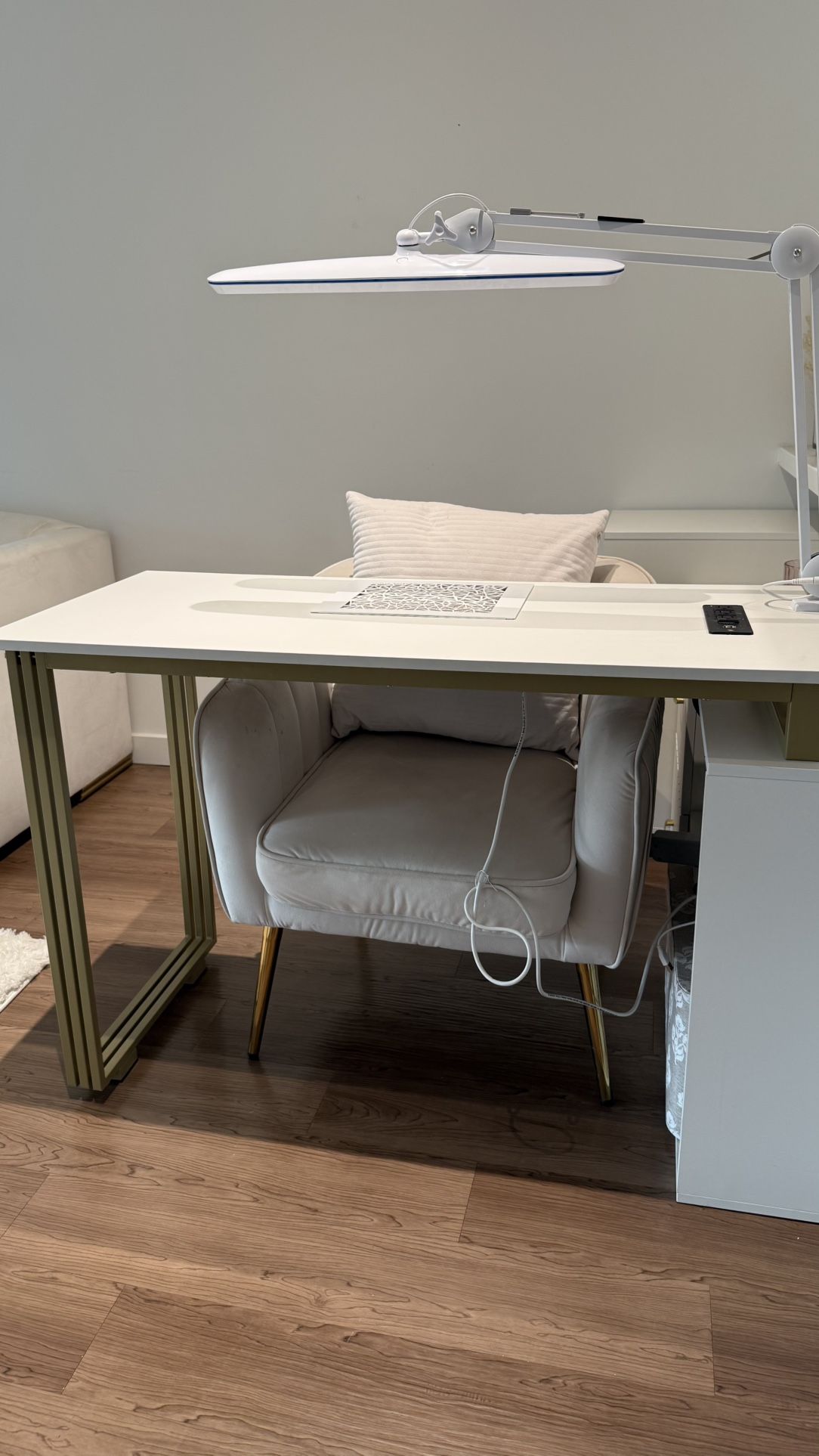 Ready-made workplace for a manicurist