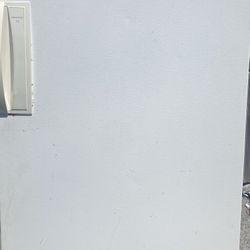 Kenmore upright freezer