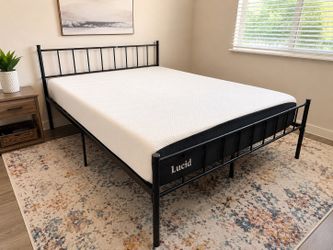 Queen mattress and bed frame
