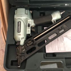 Finish Nail Gun