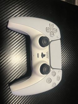 PlayStation 5 controller
