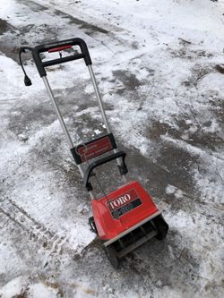 Toro electric snowblower