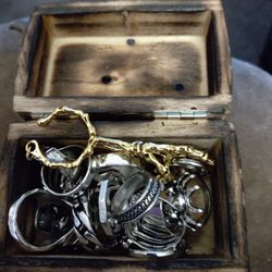 Lots Of New Rings 5.99 Each