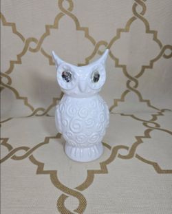 Vtg White Ceramic Owl Vase Rhinestone Eyes 8” Embossed Floral M Ashland Style