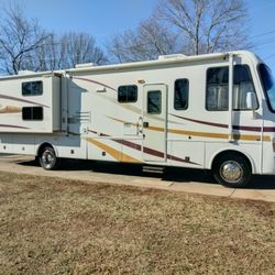 2009 Daybreaker Made By Motor Coach