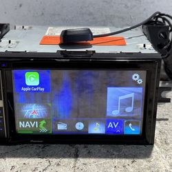 Pioneer 5201Nex  Car Stereo DVD Bluetooth Bluetooth Carplay  Navigation Apps $130firm 