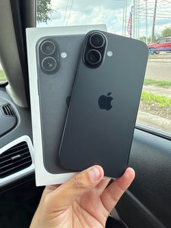 iPhone 16 AT&T/Cricket con detalle