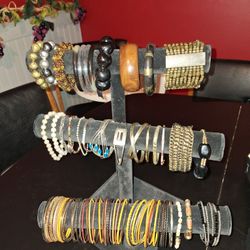 Large Bracelet Lot