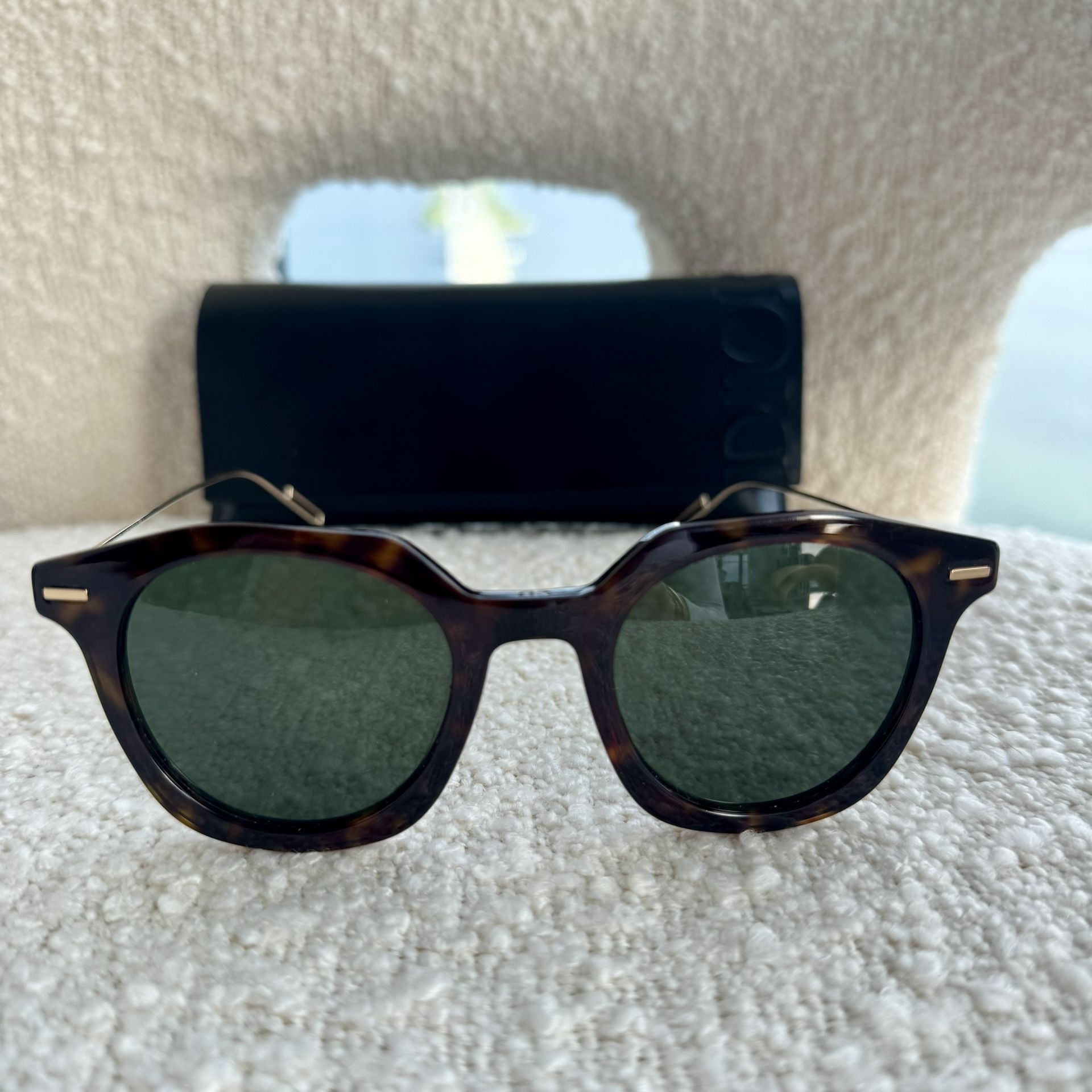 Christian Dior DiorMaster Sunglasses – Tortoise/Gold, Retail $520 Like New