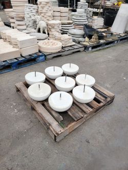 Concrete Lawn Buttons Half Spheres / Cement Law Garden Bollards Button with Rebar / Concrete Half Moon Orbs