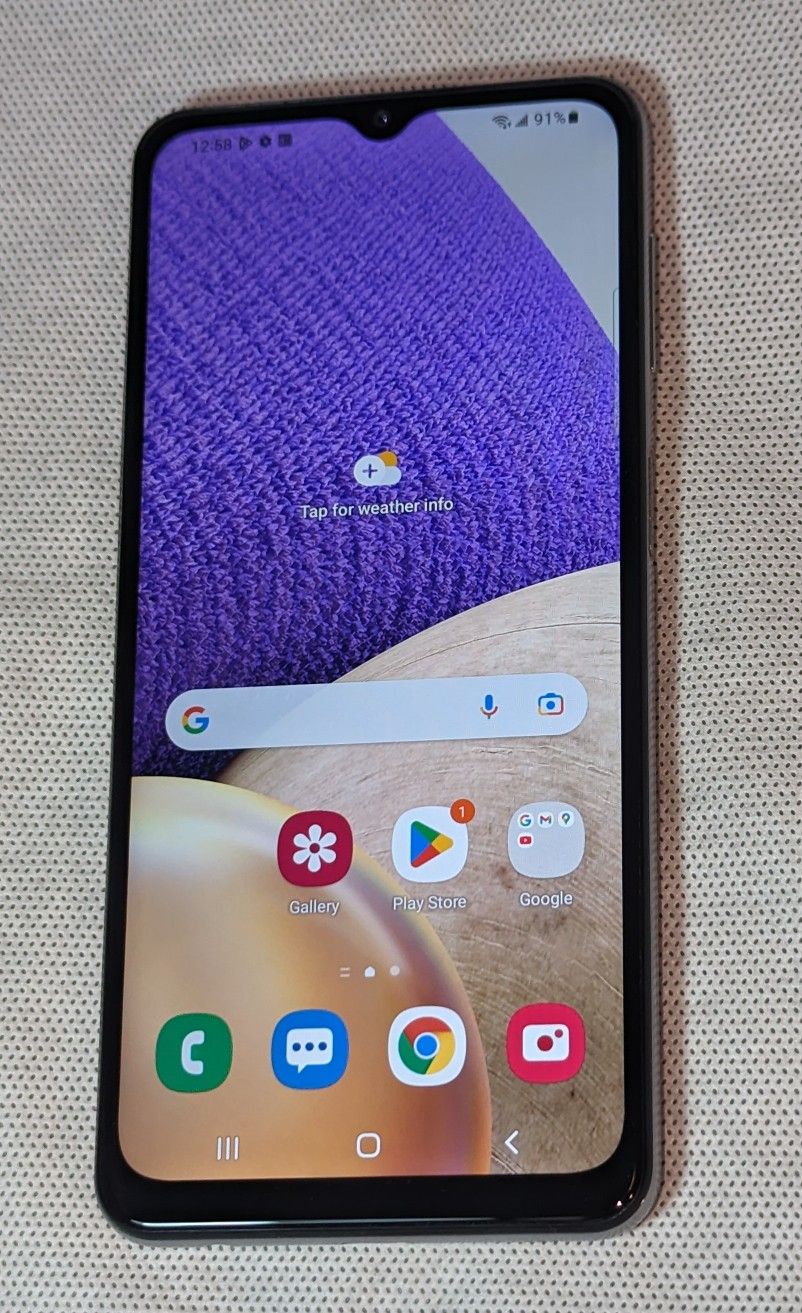 LIKE NEW Condition Samsung Galaxy A32 5G CRICKET Wireless Mobile Cell Phone