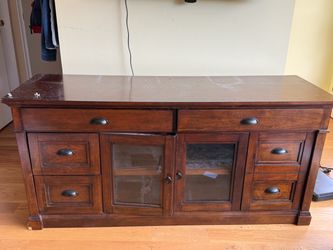 Tv stand