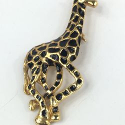 BROOCH ⭐️⭐️⭐️⭐️⭐️VINTAGE TO FASHION 