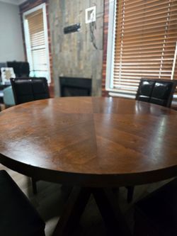Real wood high table + chairs (must be able to pickup/transport)