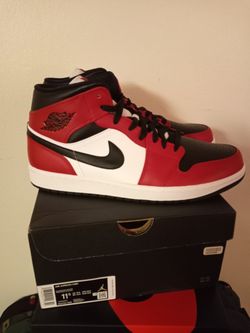 JORDAN 1 MID   ' CHICAGO TOE '