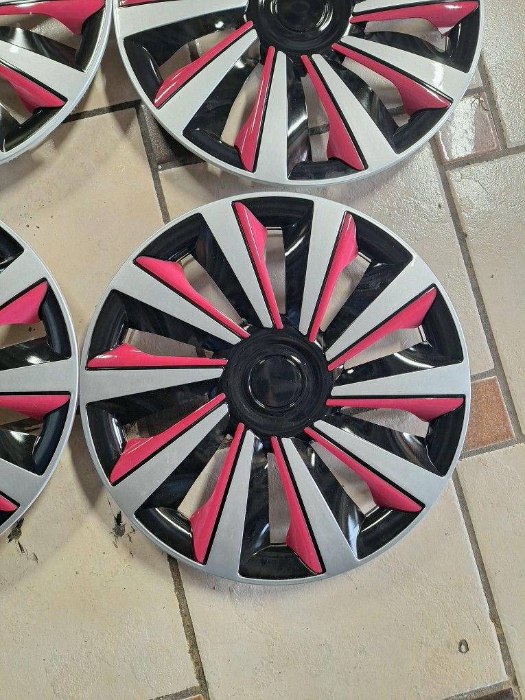 15" hubcaps universal fit set of 4 brand new $40 price firm 

Tapaderas para llantas medida 15 nuevas $40 precio firme