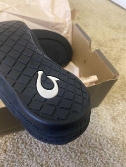 Olukai Kaipuka Hulu Size 12 Black/Black House Shoes / Loafers