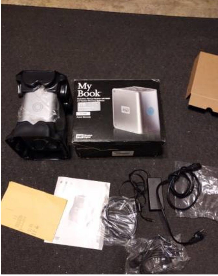 Western Digital ..1TB My Book