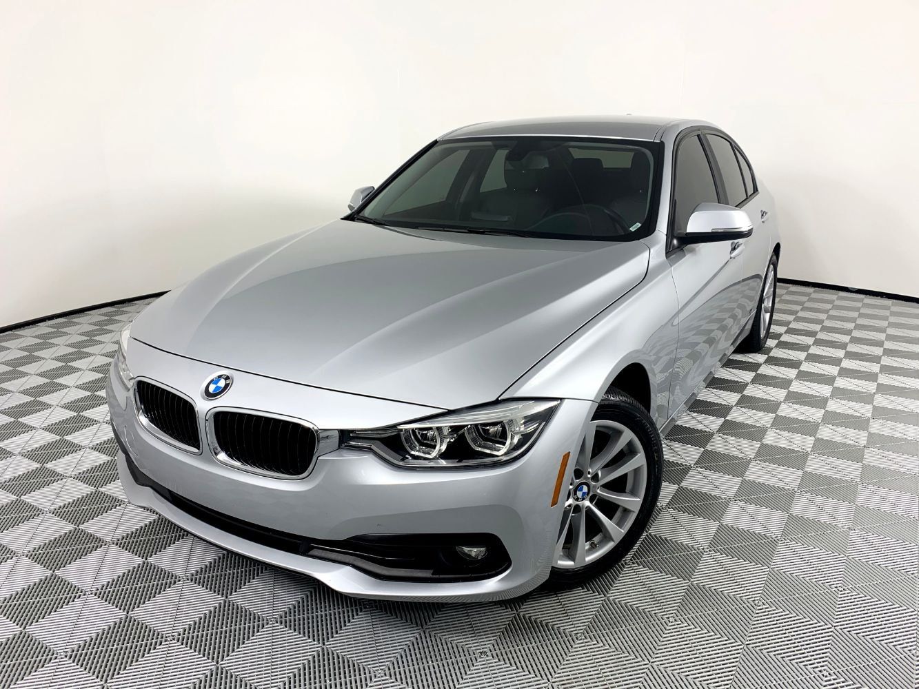 2018 BMW 3 Series