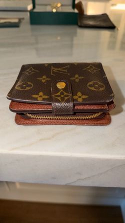 Louis Vuitton Monogram Compact Zip Wallet Vintage