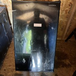Insignia Mini Fridge