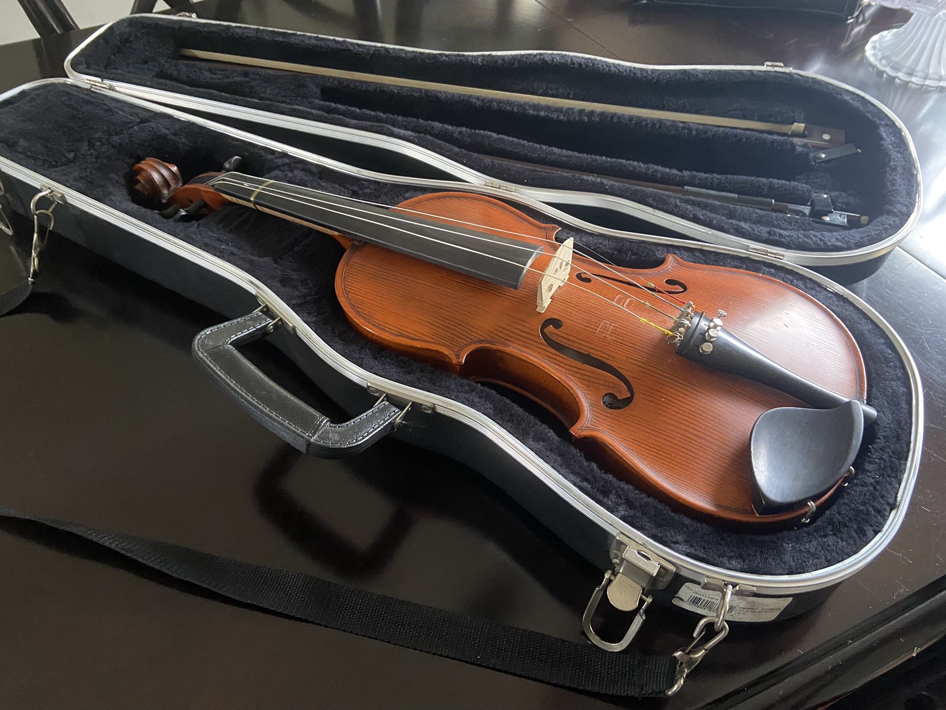 Archetto Per Viola 4/4 GEWA Pure - Crini Naturali, Asta Ottagonale, Nasetto In Ebano, Per Studenti E Musicisti