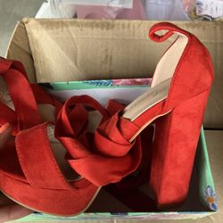 Red Heels/Lace up