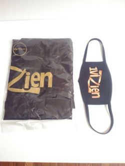 1vizien barber cutting capes with the Z as a double bladed barber razor and matching 1vizien barber mask!