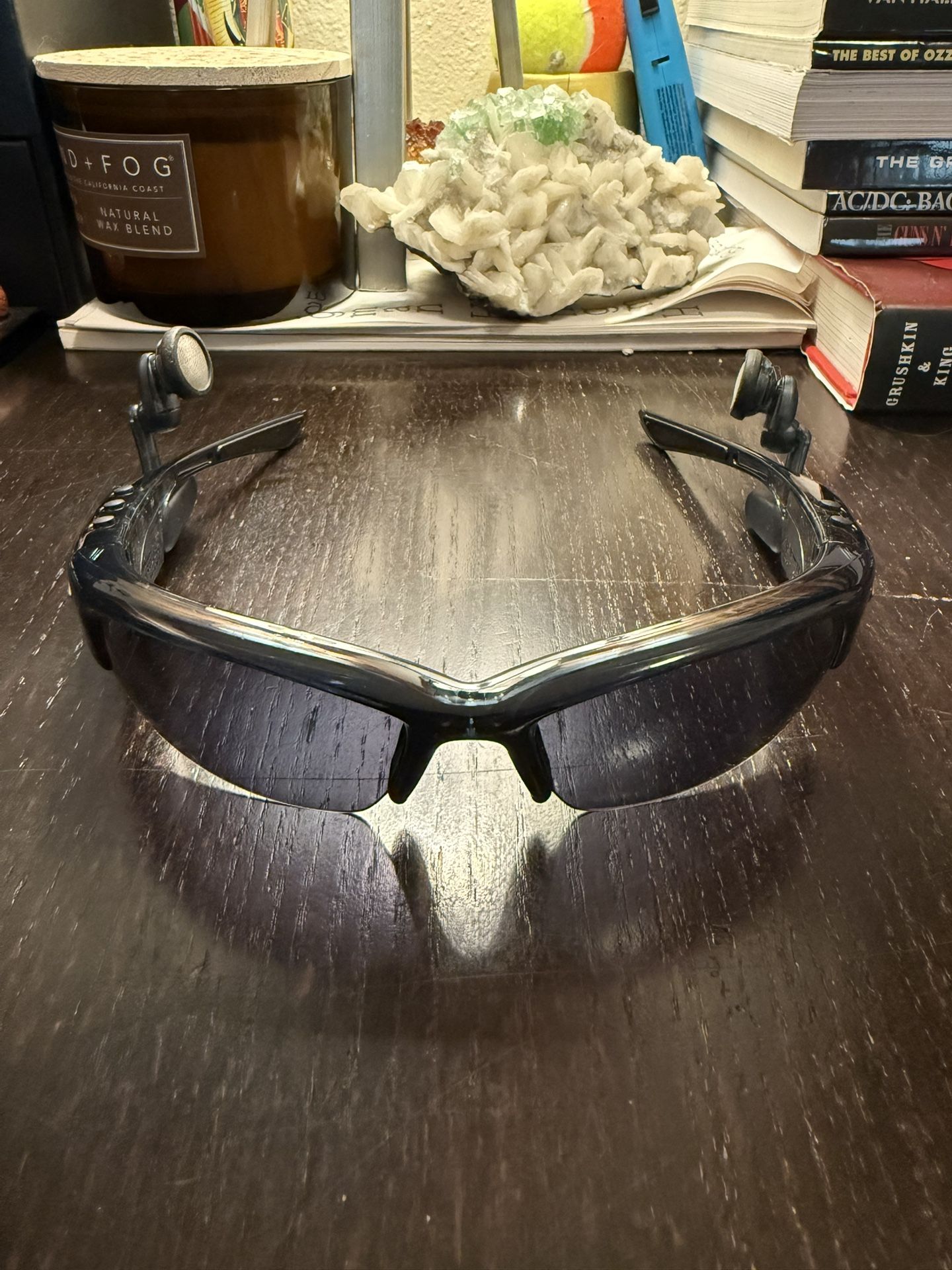 Oakley Thump Pro MP3 W/ Hard Shell Case