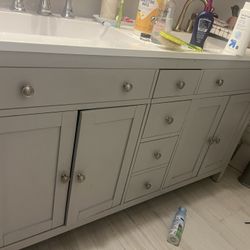 60” Bathroom Vanity. 