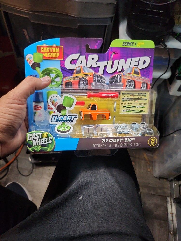 Cartuend Custom Shop 56 Chevy Nomad 87 Chevy C10 Series 1