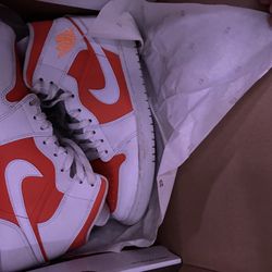 Nike Air Jordan 1 Mid SE Bright Citrus Orange White