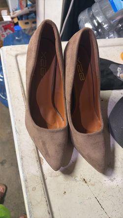 Nude heels